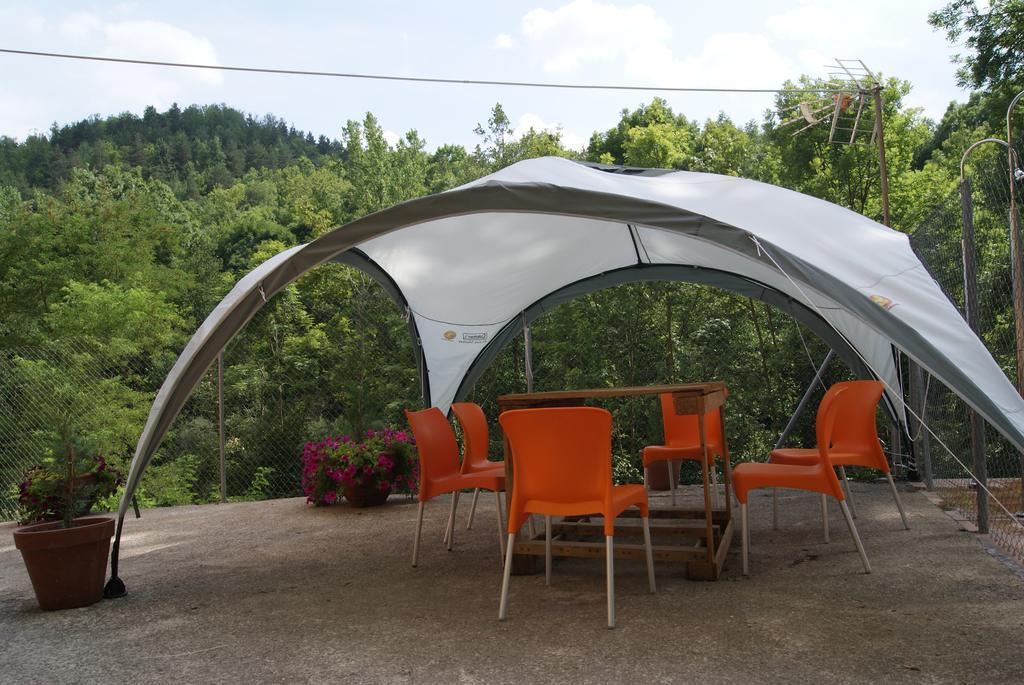 Alberg Roques Blanques Ribes De Freser Exterior foto