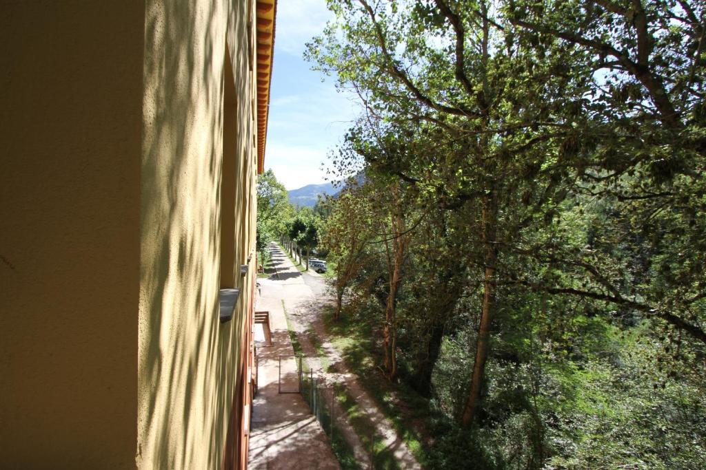 Alberg Roques Blanques Ribes De Freser Habitación foto